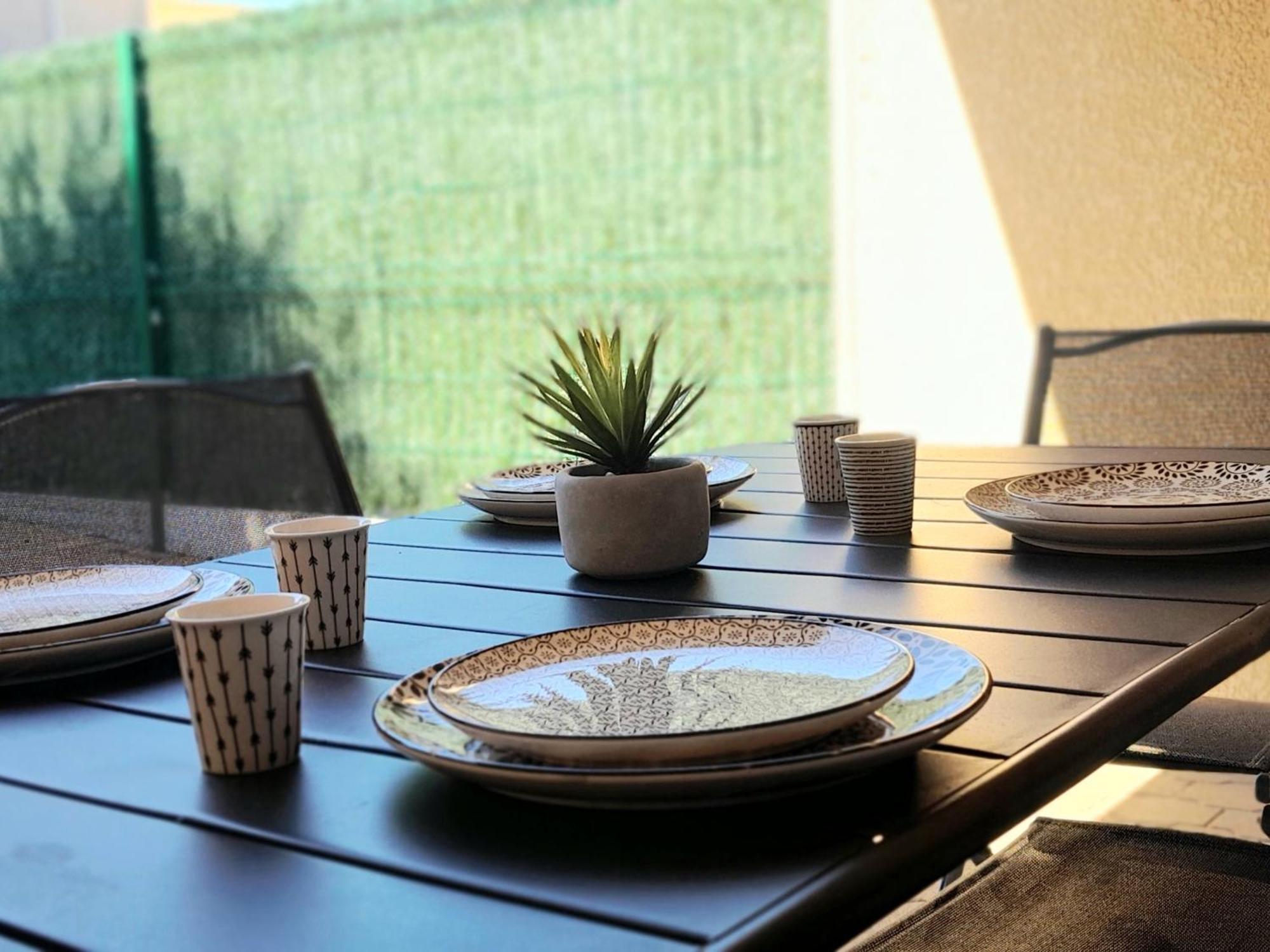 Charmante Villa Patio Avec Terrasse : Proche Plages Et Centre, Ideale Pour 4 Personnes - Fr-1-239-789 Капбретон Экстерьер фото
